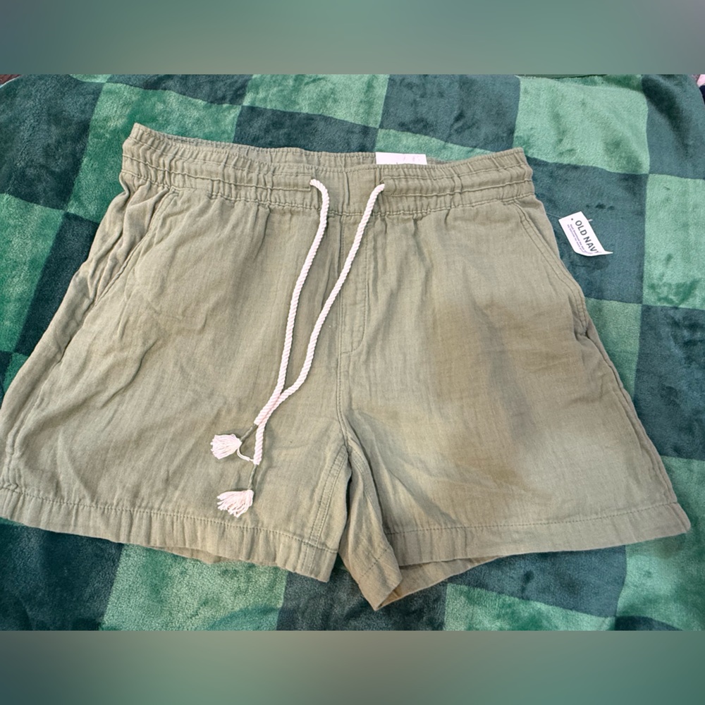 Old Navy Sage Green High-Rise Shorts